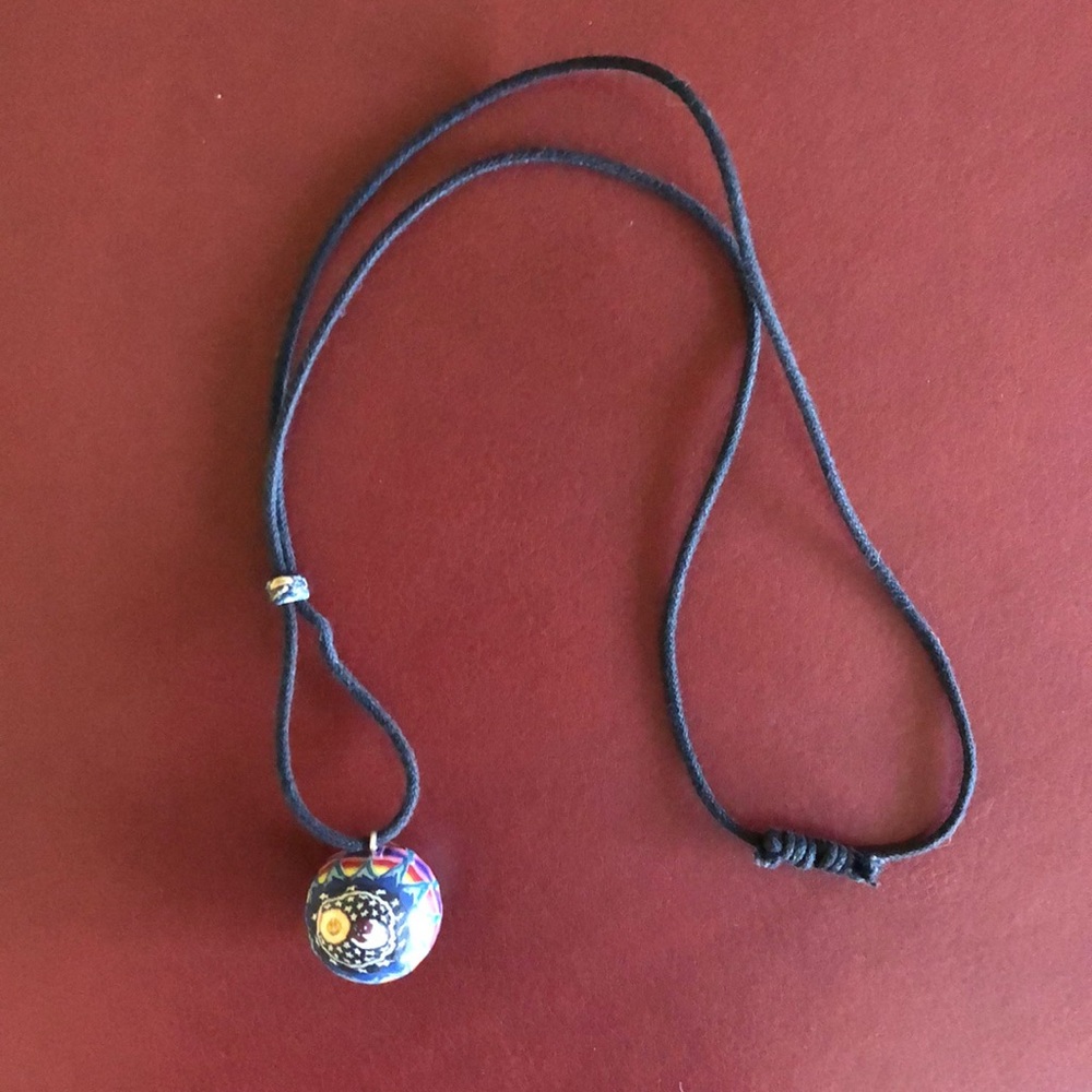 70’s vintage hand-painted Woodstock necklace